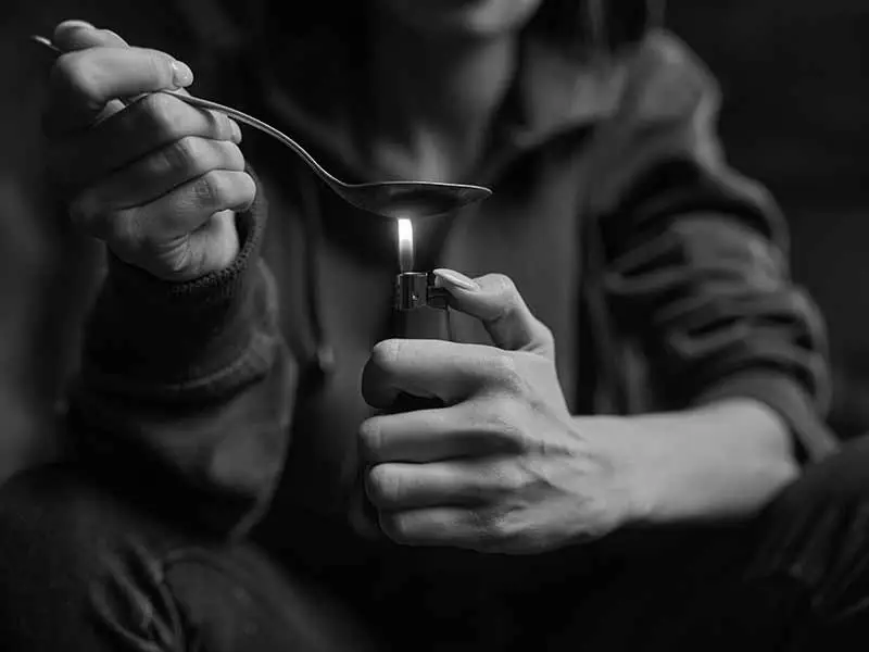 Drogadicción en adolescentes: lo que todo padre debe saber